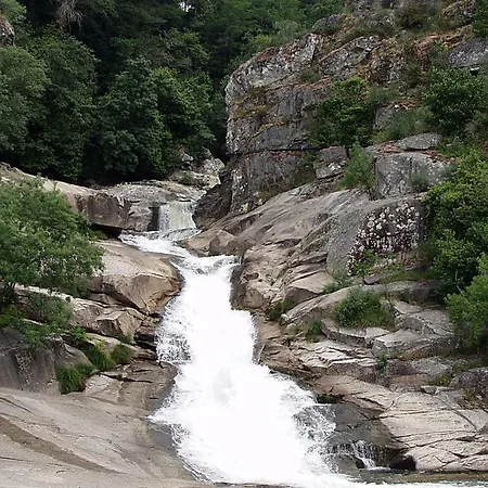 게스트하우스 Aires Do Umia 4*